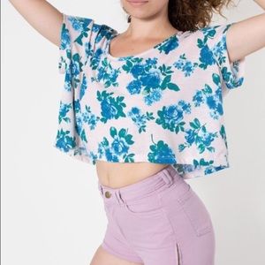 ✨2 for $15 shirts✨American Apparel Flower Crop Top